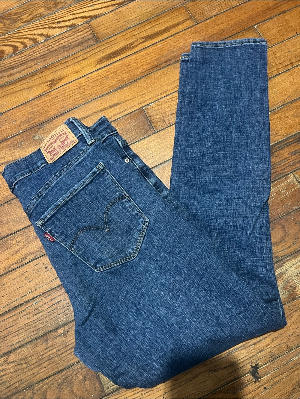 Levi's Shaping Skinny Jeans Womens Size 29 x30 Blue Medium Wash Denim Slim Fit